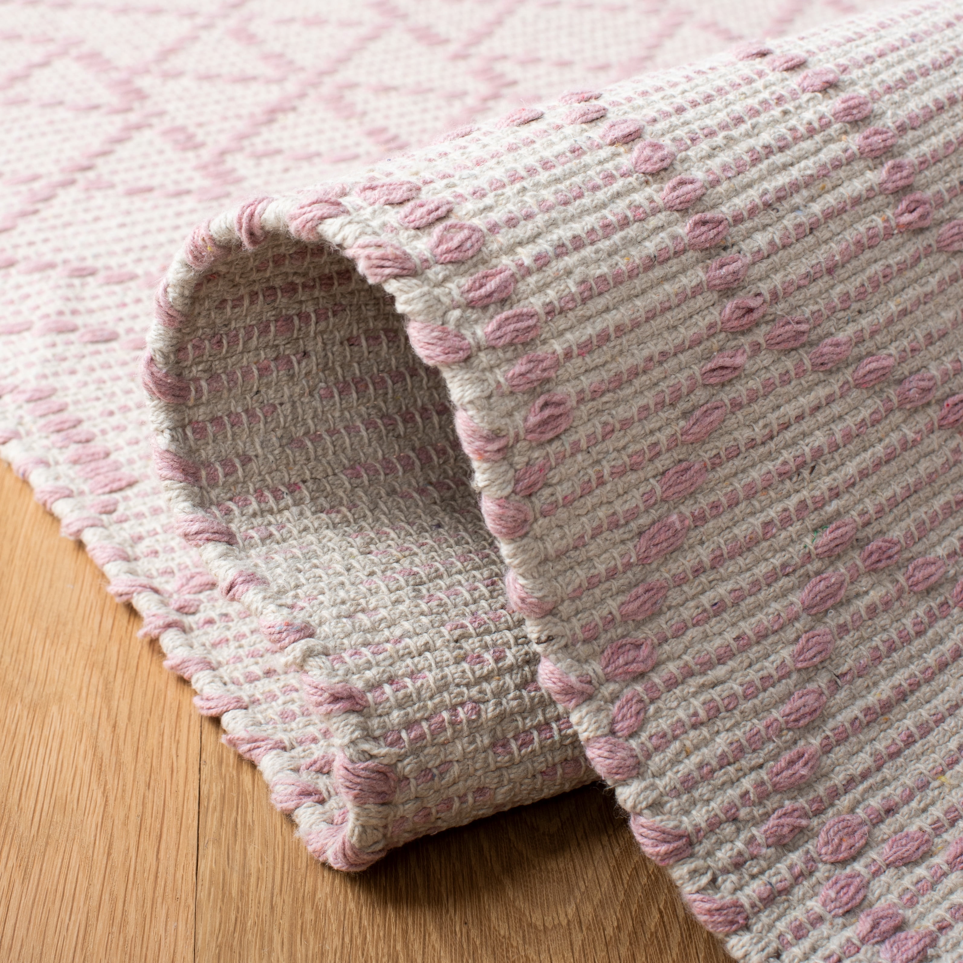 SAFAVIEH Montauk Lars Geometric Cotton Area Rug, Pink/Ivory, 5' x 8'