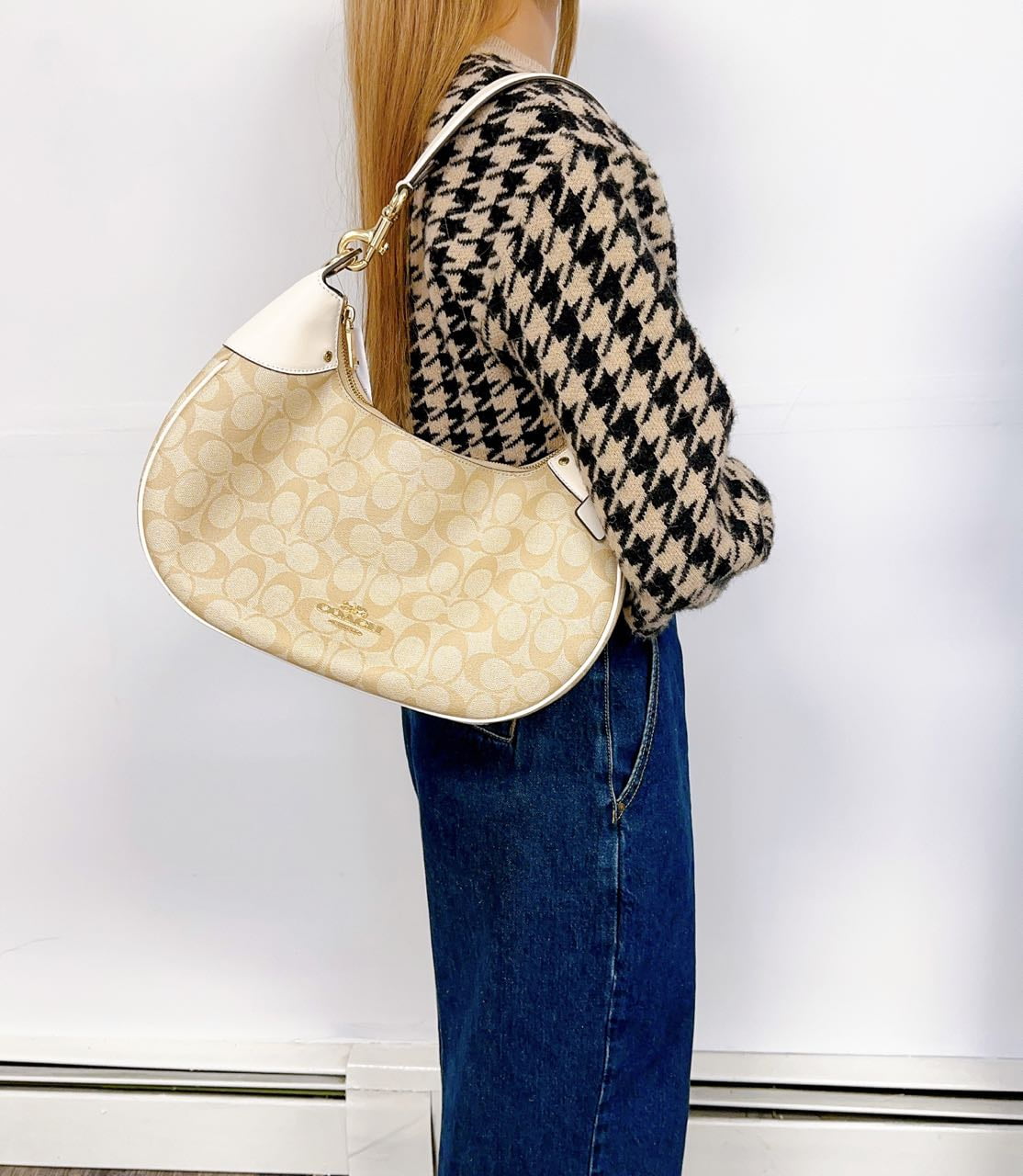 Coach Ci791 Mara Designer Handbag - Signature Canvas Hobo