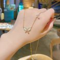 thumbnail image 2 of Papillons Collier Femmes Pendentif Chaîne Clavicule Simple Tempérament Collier, 2 of 6