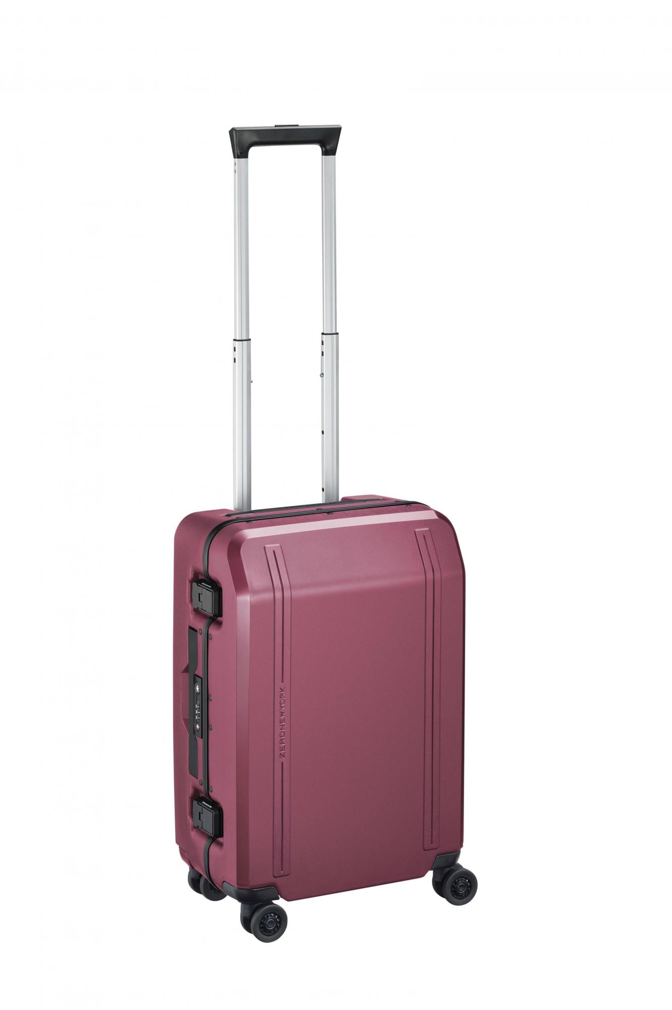 ZERO Halliburton ZERO New York Travelers 19 ZERO Halliburton ZERO New York Travelers 19