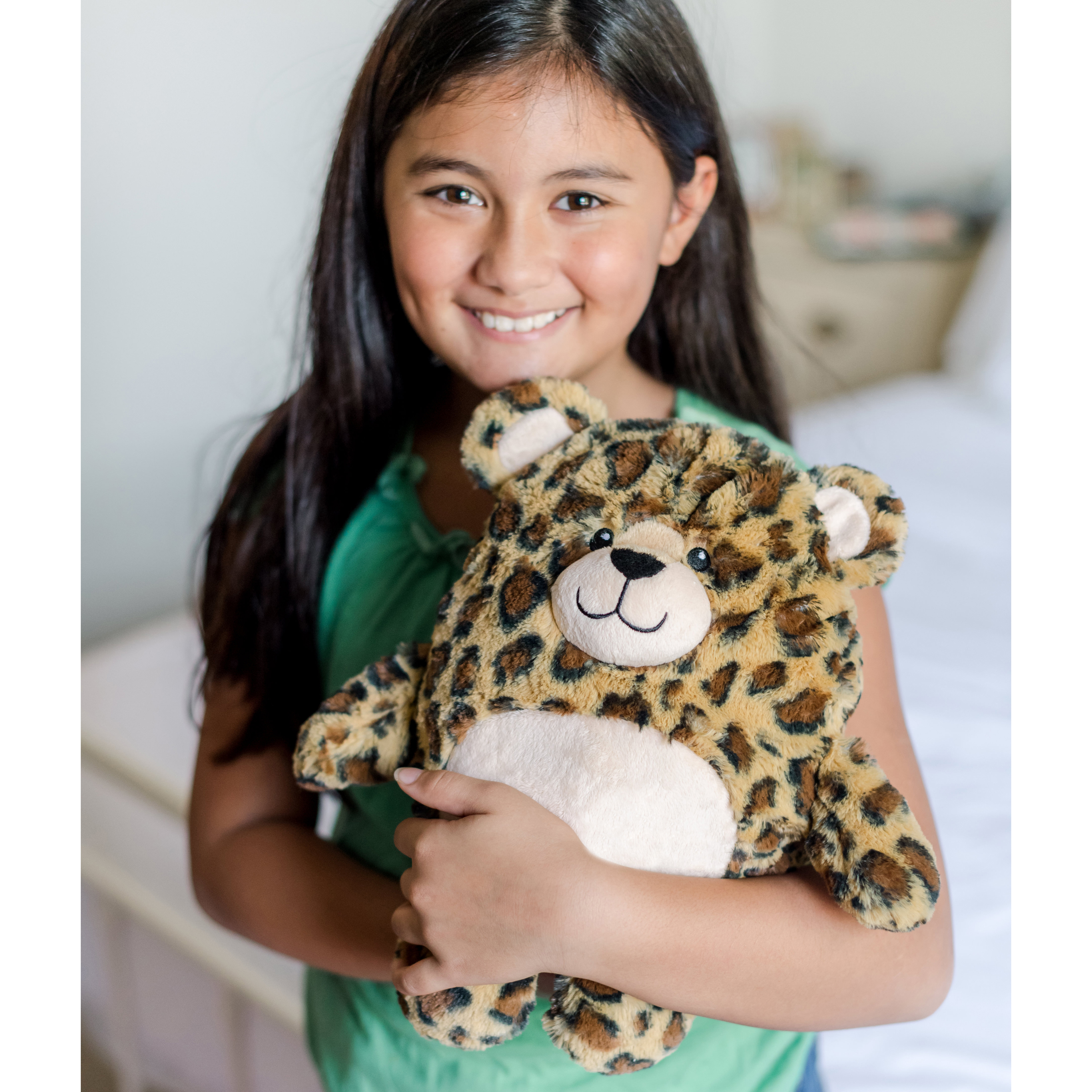 Animal Adventure Wild for Style™ 2-in-1 Transformable Cape 10" Leopard Plush Toy - image 5 of 7