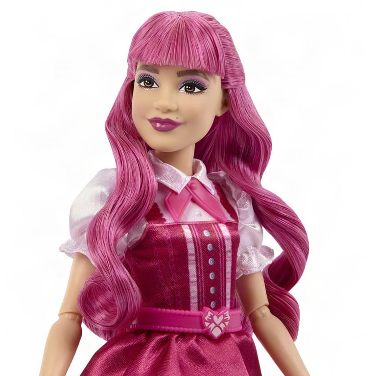 descendants pink dress Sarah Jeffery's 'Queen Of Mean' From 'Descendants 3': Watch