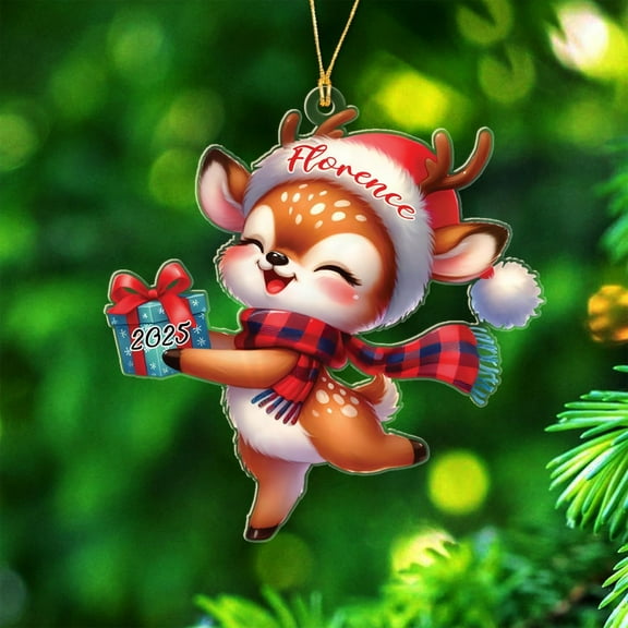 Bear Shaped Christmas Ornament 2025 - Customized Year & Name Lover Gift for Baby, Dad, Mom, Men, Women - Personalized Animal Xmas Keepsake Decor