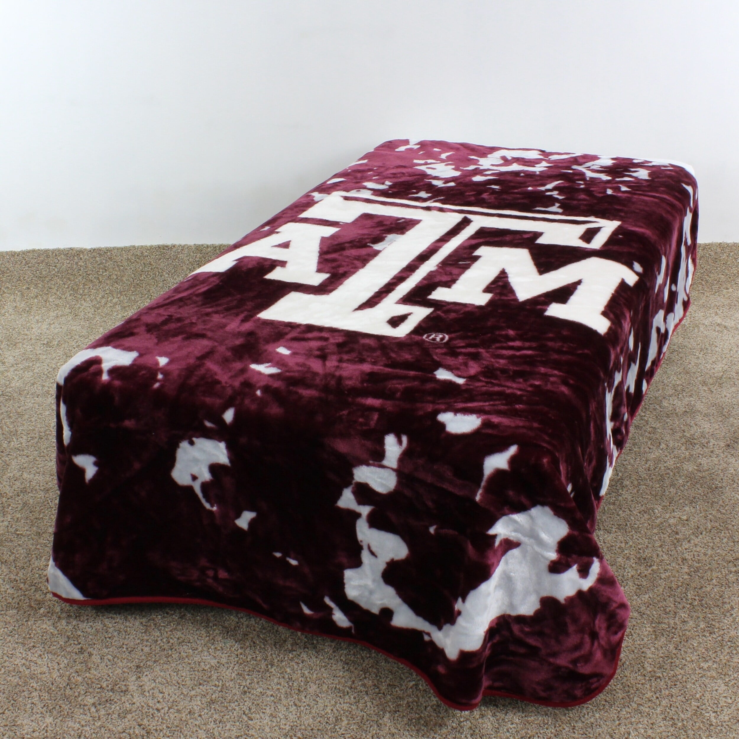 College Covers Texas A&M Aggies Huge Raschel Throw Blanket, Bedspread, 86" x 63"