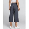 thumbnail image 3 of Pantalones capri TARSE para mujer, de entrenamiento y yoga, color azul oscuro, 3 of 4