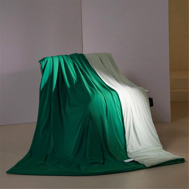 Cqxid Blanket Under $15 Summer Ice Blanket Breathable And Cool Comforter Lightweight Bed Blanket Machine Washable