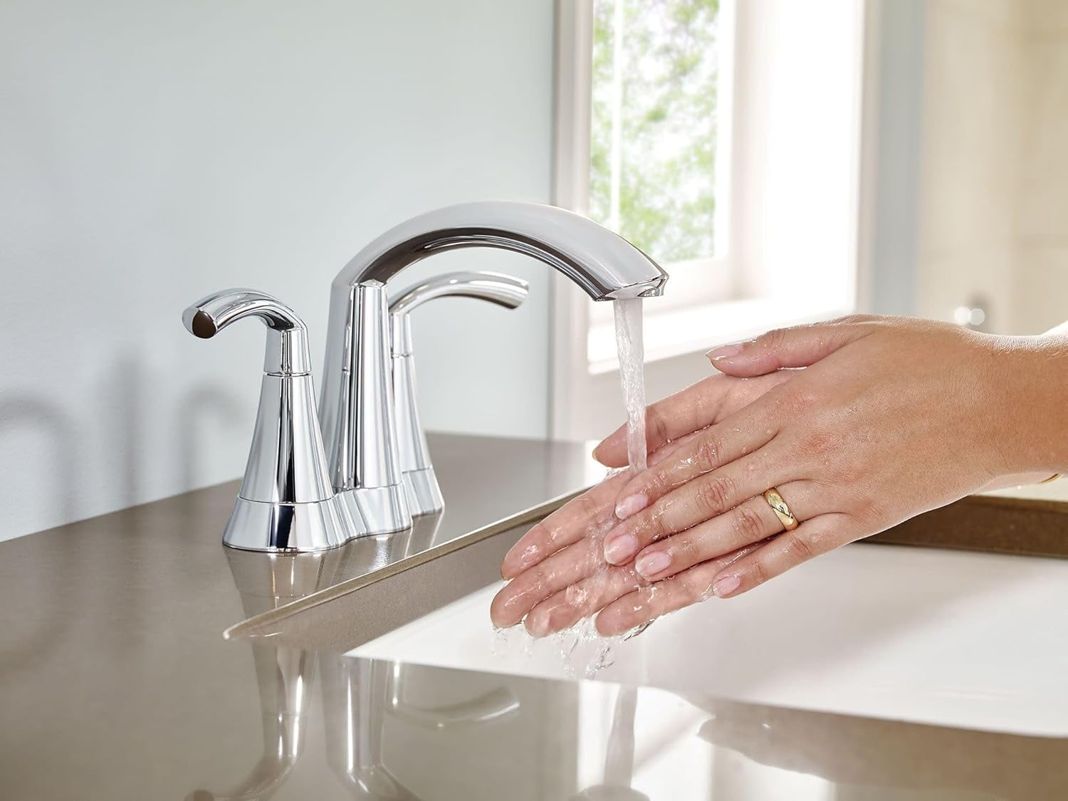 MOEN 6172 Glyde 4 in. Centerset 2-Handle High-Arc Bathroom Faucet in Chrome