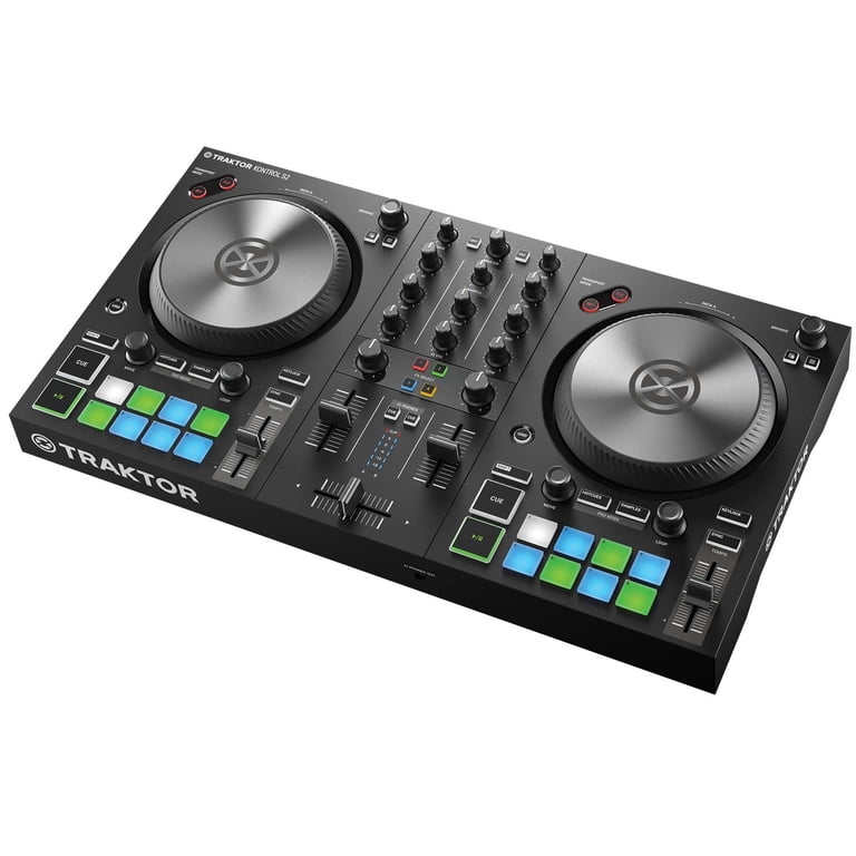 Native Instruments Traktor Kontrol S2 Mk3 DJ System with Case