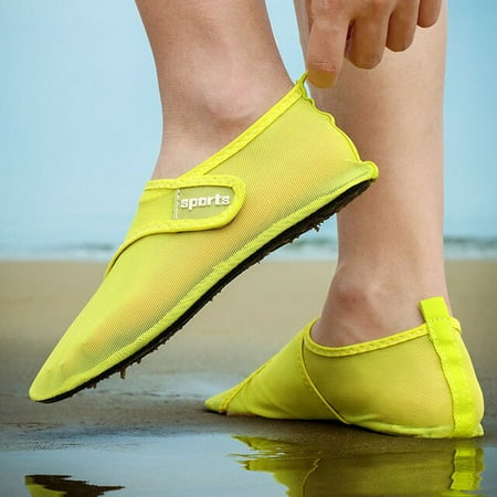 

Mens Barefoot Shoes Mesh Summer Water Shoes Breathable Men Casual Beach Sneakers Slip On Flat Loafers MaleTenis Zapatos Hombre