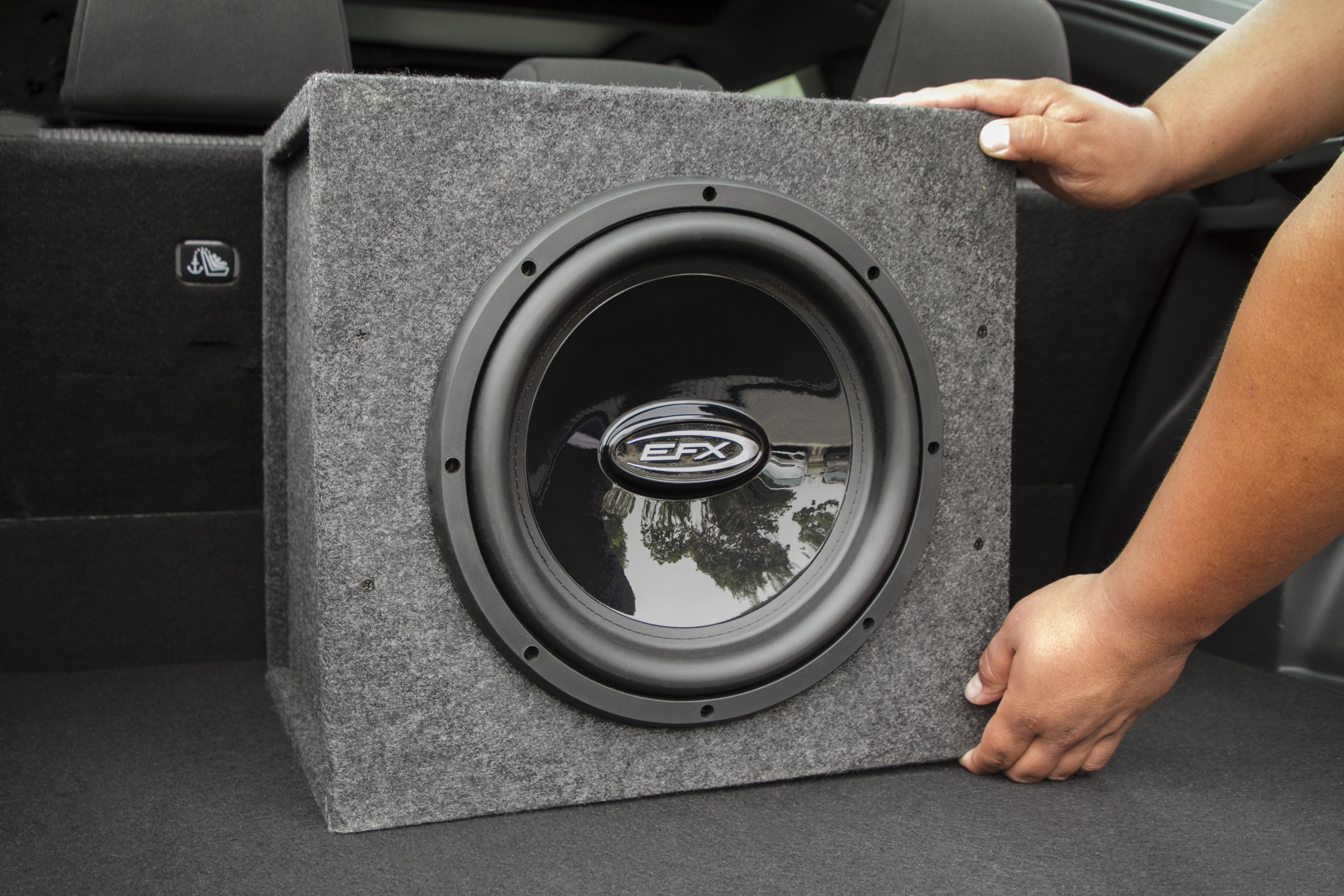 Scosche SE12KT Build-your-own 12 Inch Subwoofer Stereo Enclosure Gray Carpet