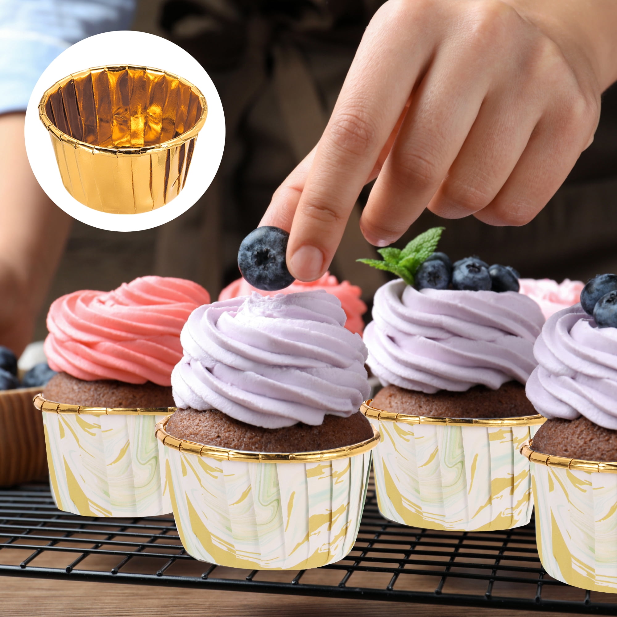 Unique Bargains 50Pcs Double-sided Aluminum Foil Cupcake Liners with Lids Gold 2.76"