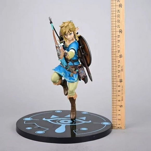 22cm The Legend Of Zelda Breath of The Wild Game Anime Figure Hunter Link Action Figure PVC Adult Collectible Model Doll Toys
