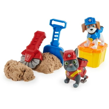Rubble & Crew Charger and Wheeler Figure 2-Pack with Kinetic Build-It Sand