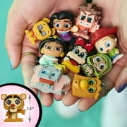 Disney Doorables Pixel Perfect Collectible Figure Blind Bag, Collectible 1.5 Inch Toy, Boys and Girls Ages 5 and Up