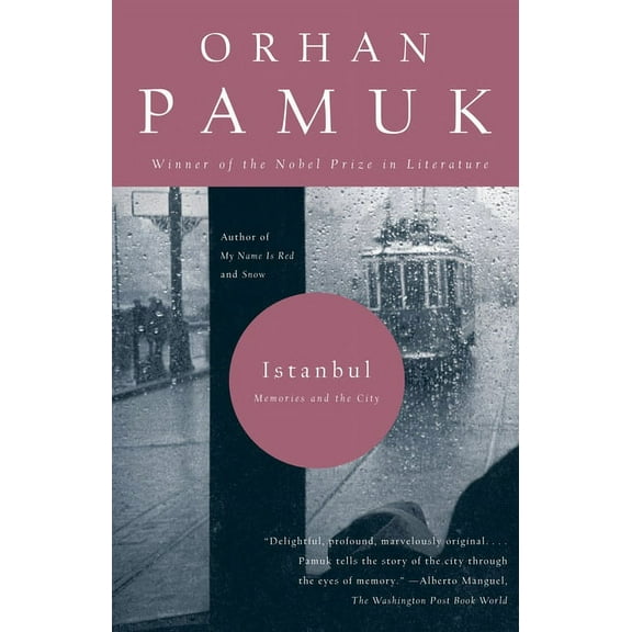 Vintage International Istanbul: Memories and the City, (Paperback)