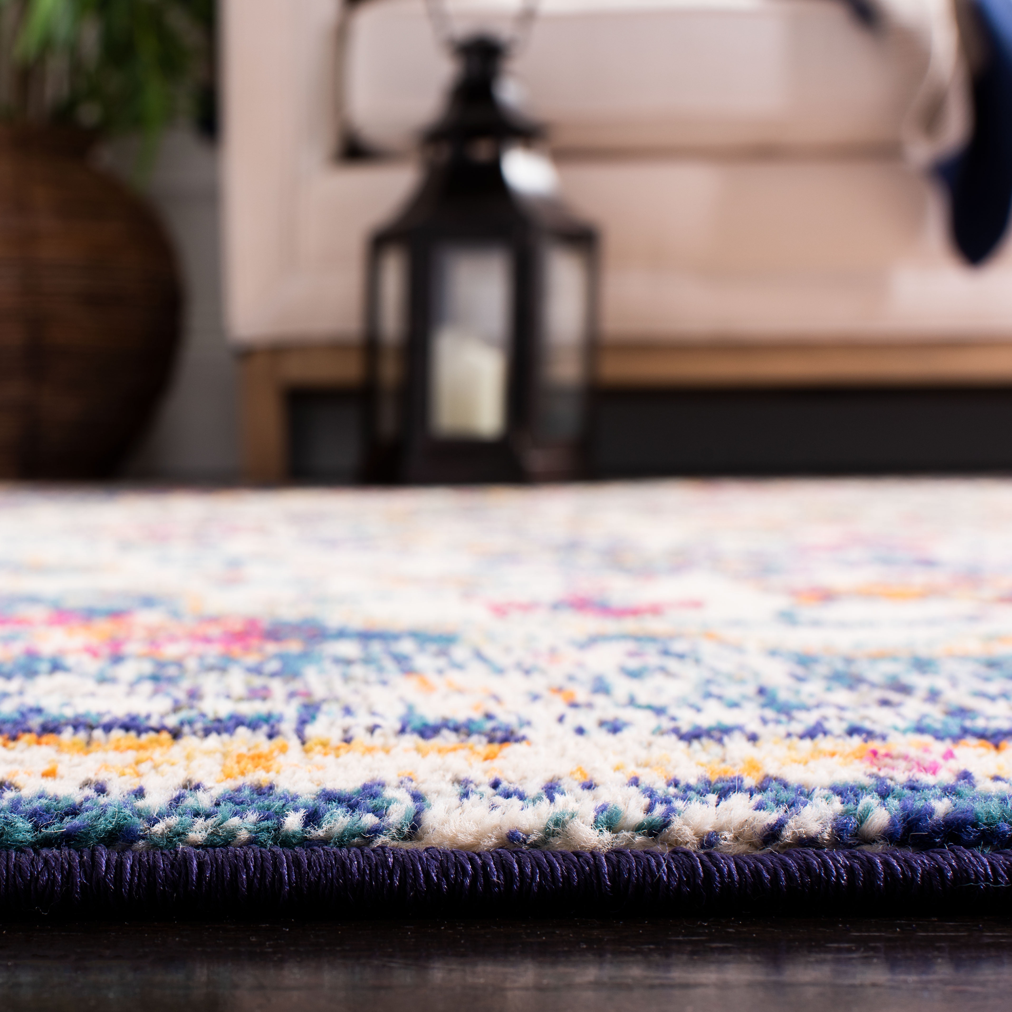 SAFAVIEH Madison Joandra Southwestern Runner Rug, Ivory/Orange, 2'2" x 18'