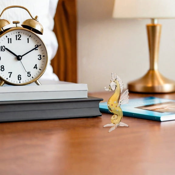 ETEREAUTY Realistic Yellow Seahorse Figurine Crystal Animal Statue for Ocean-Themed Tabletop and Room Decoration