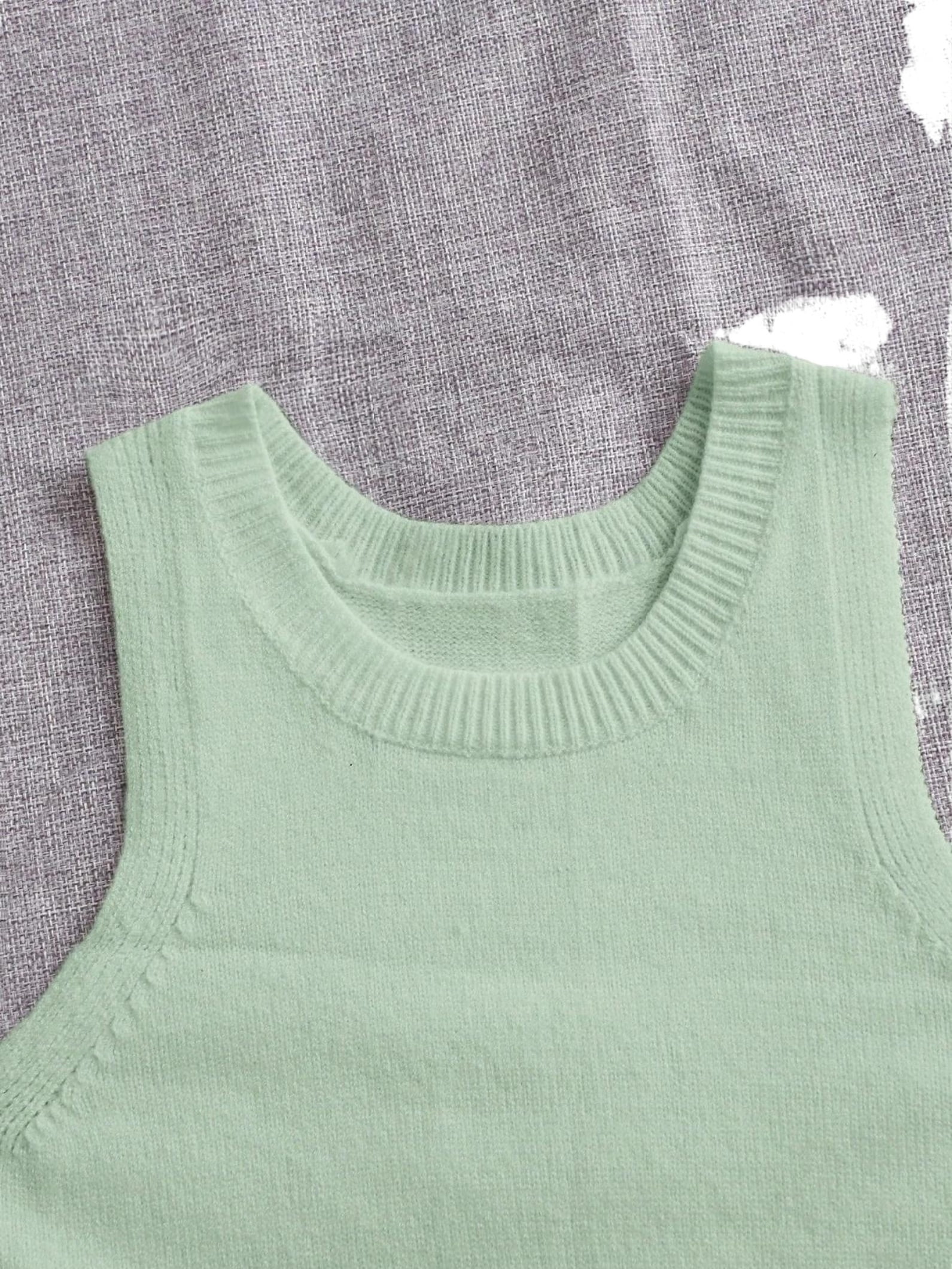 mint green vest top