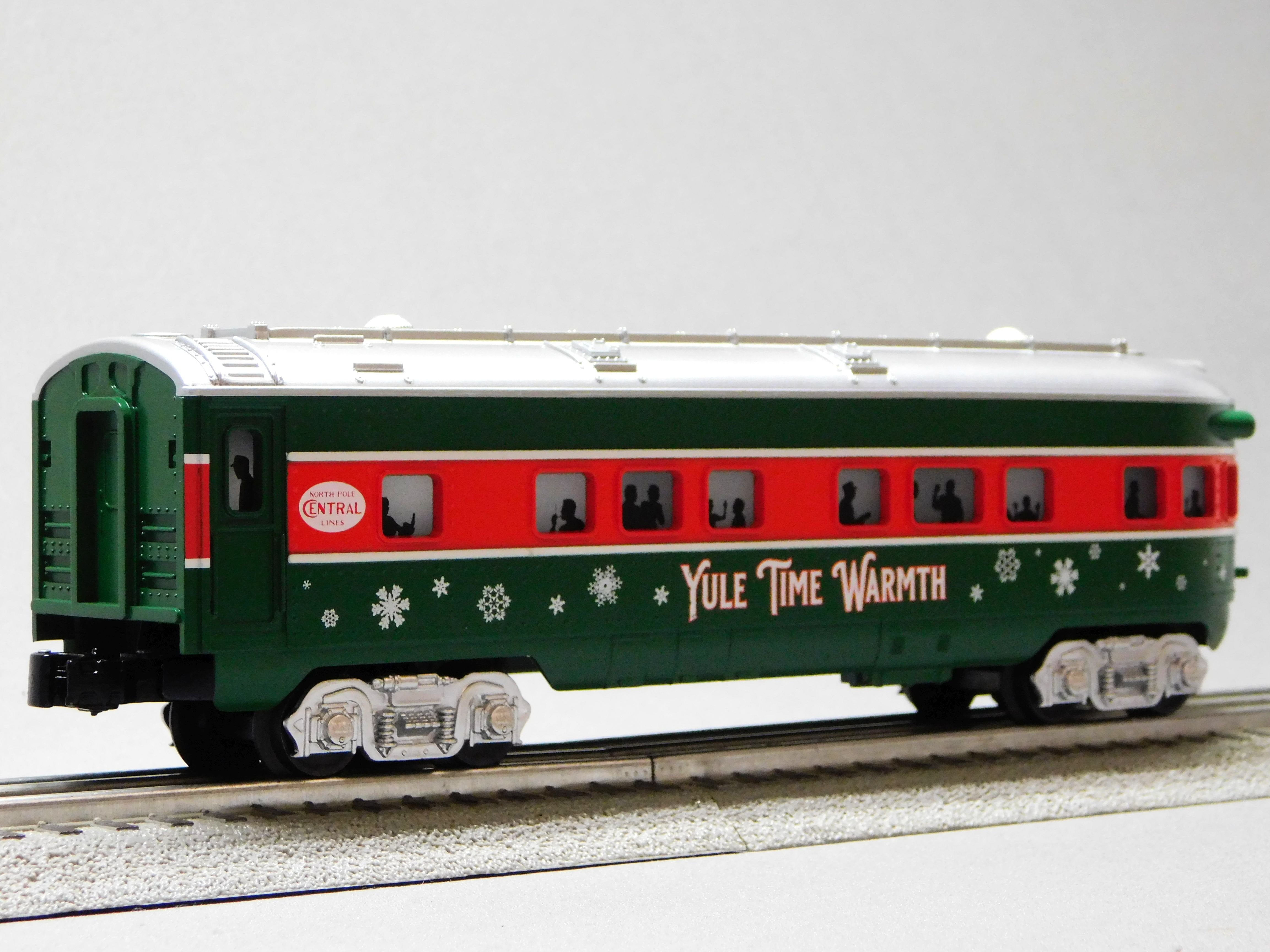 Lionel 2024 Christmas O Gauge Boxcar - Limited Edition Holiday Model Train Car