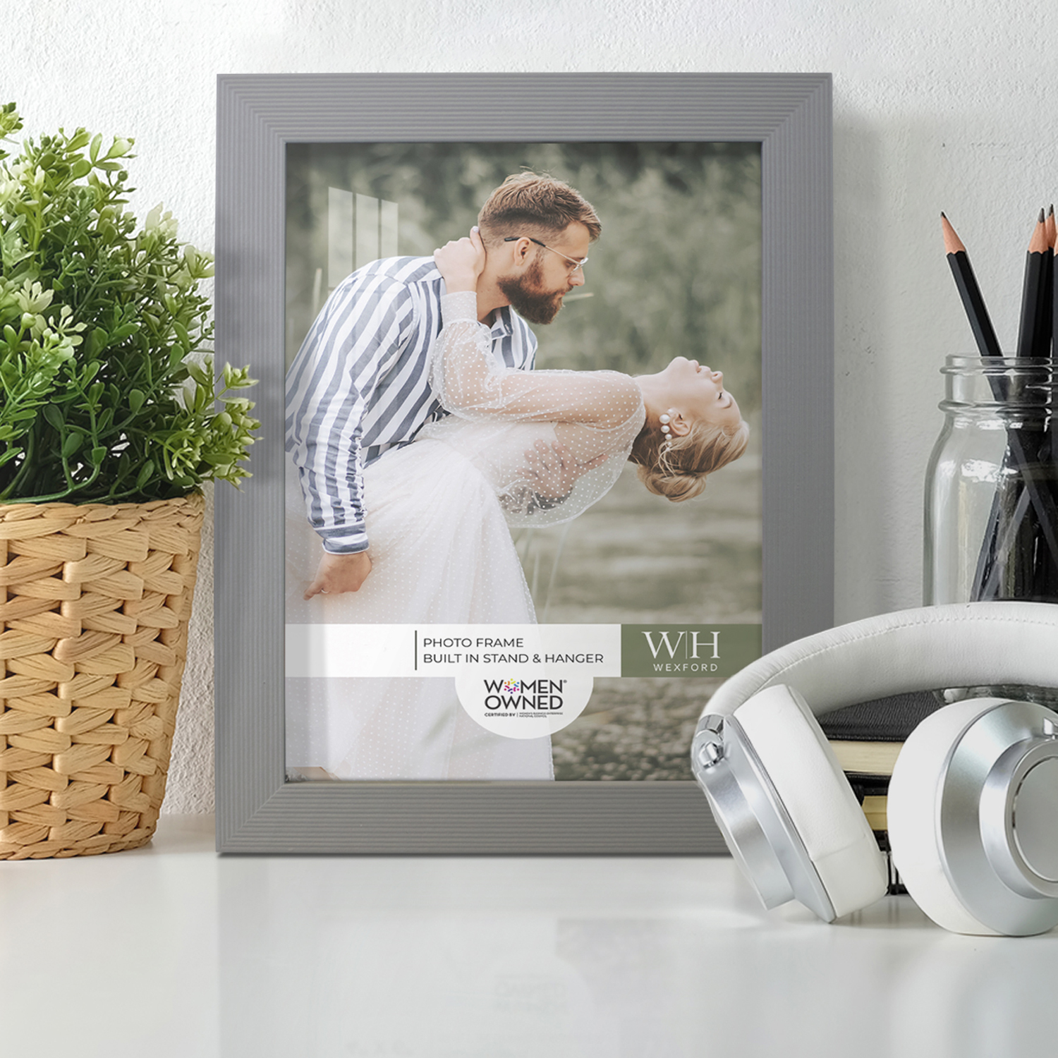 Grooved 6 in. x 8 in. Grey Picture Frame (Set of 2)