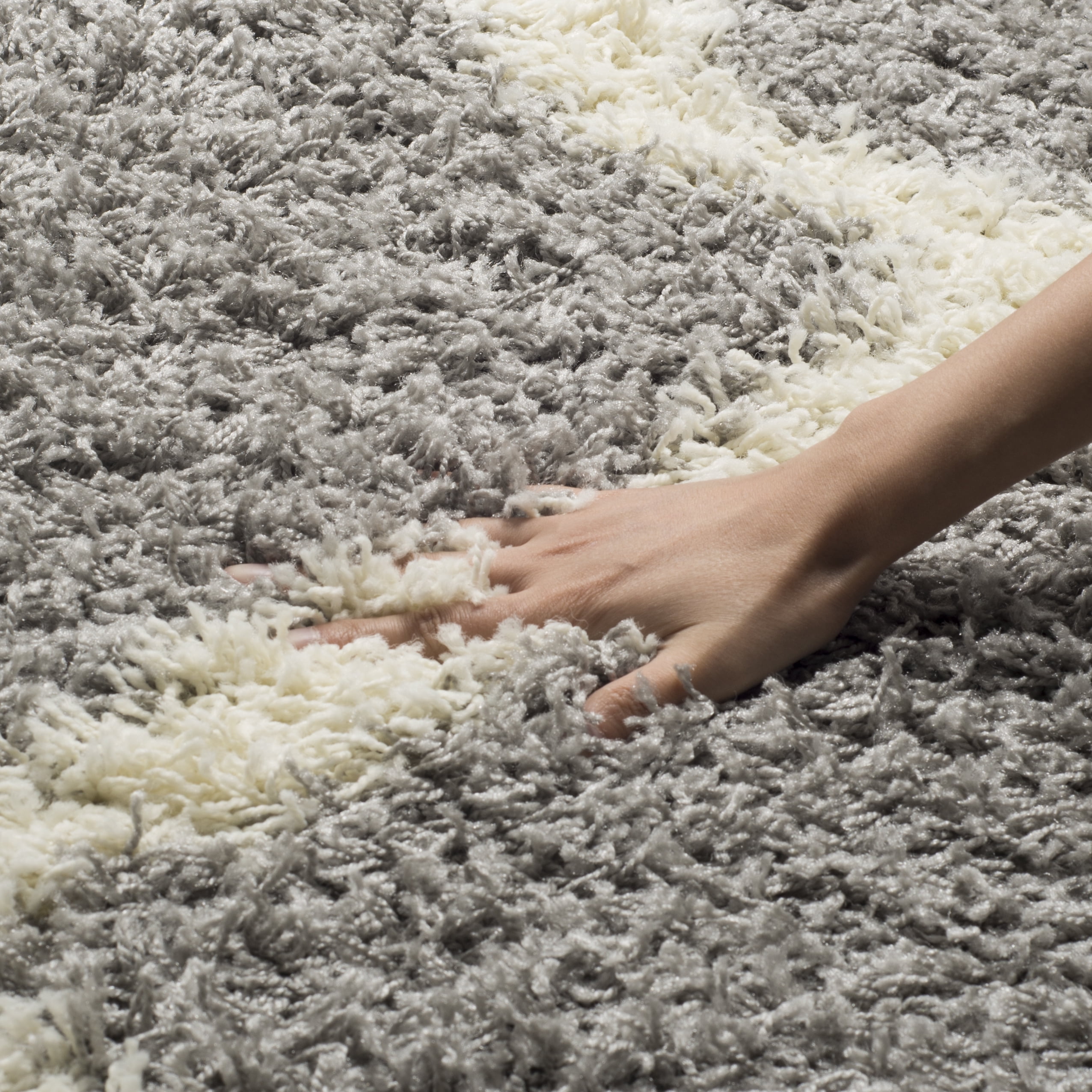 SAFAVIEH Dallas Logan Geometric Shag Runner Rug, Grey/Ivory, 2'3" x 6'