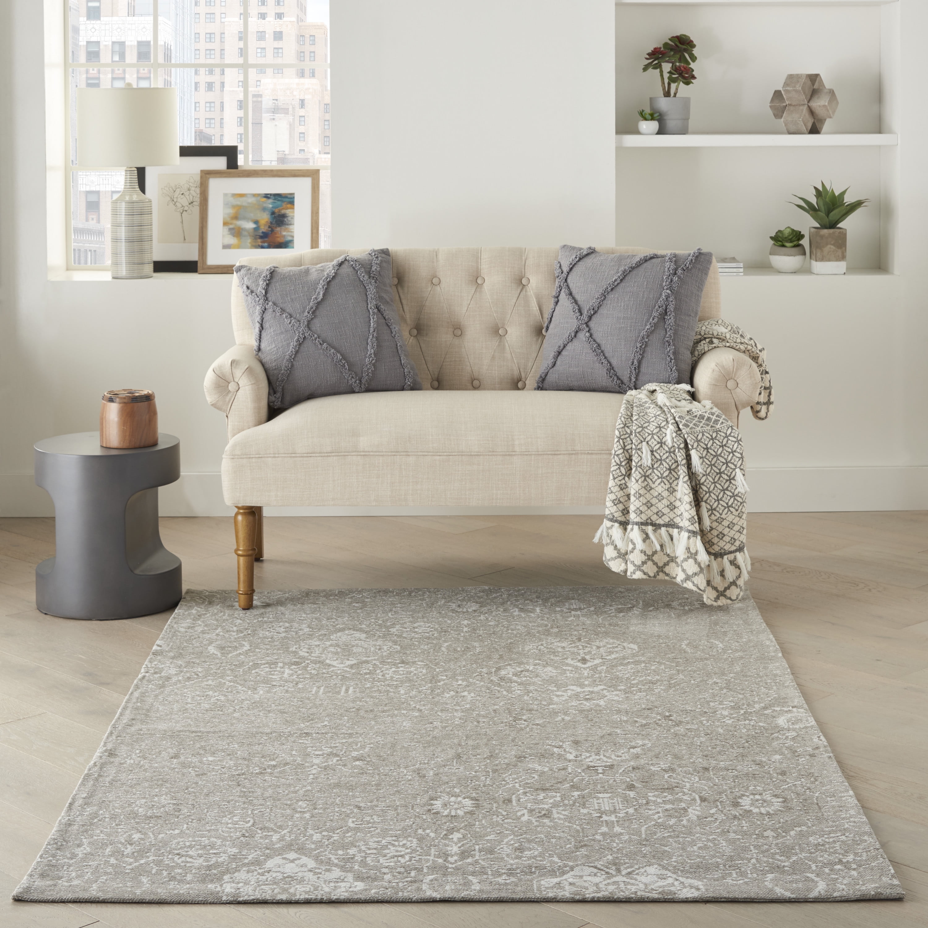 Nourison Damask Damask Lt Grey Area Rug