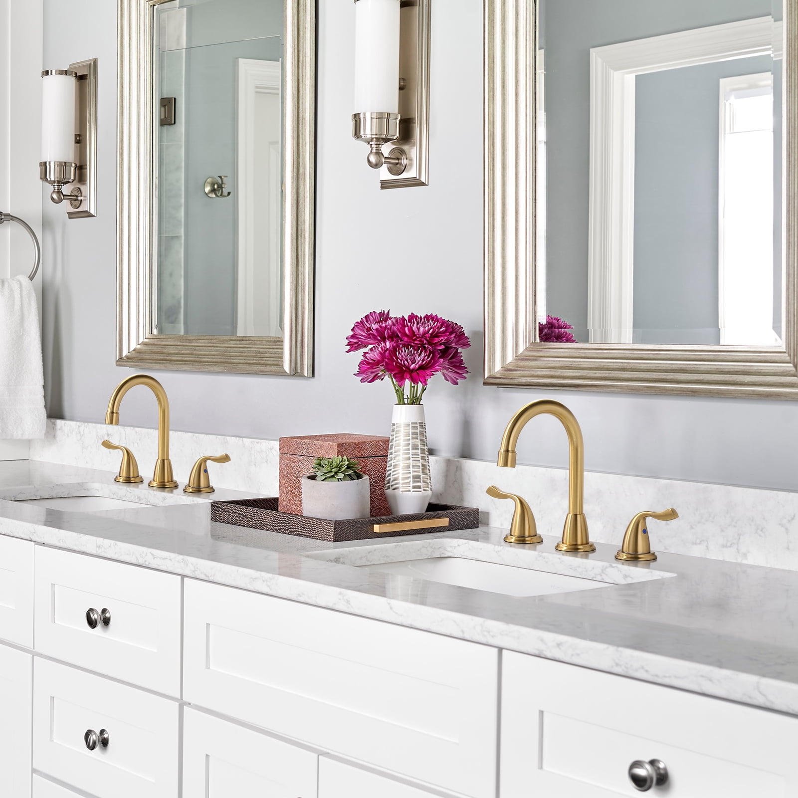 Gold Bathroom Faucet, WOWOW 8 Inch Widespread Bathroom Faucet 3 Hole, 2 Handles Bathroom Sink Bathroom with Drain Assembly, Brushed Gold Faucet for Bathroom Sink