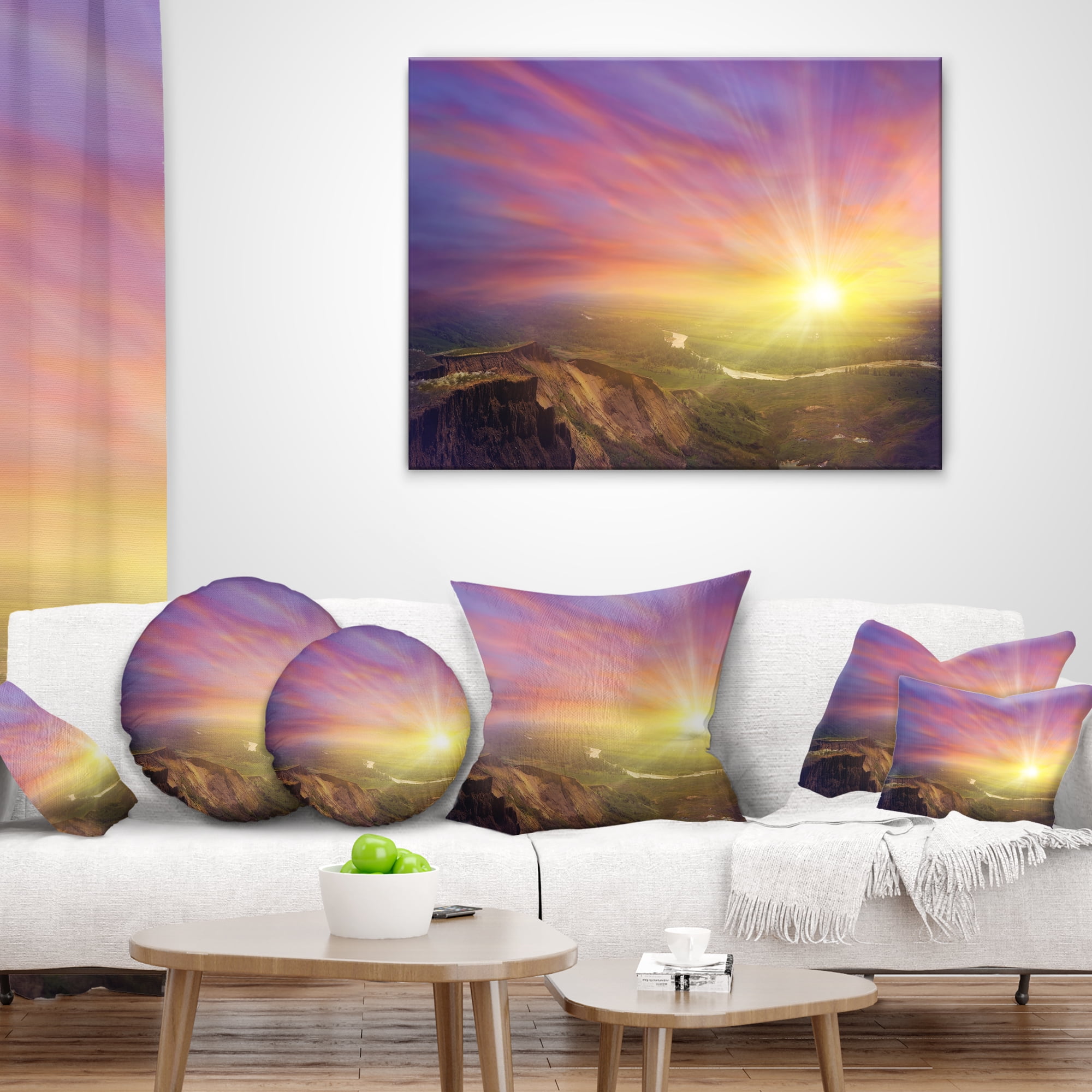 Designart Scintillating Sunset - Photography Throw Pillow - 16x16