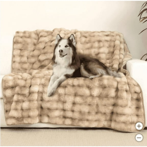 Brentwood Oversized Waterproof Pet Blanket and Furniture Protector, Bubble Fur Taupe