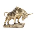 thumbnail image 2 of Fyearfly Estatuilla de Toro Dorado, Estatua de Buey Feng Shui Chino de Resina, Adornos de Escultura de Buena Suerte y Riqueza Auspiciosa para Decoración de Oficina en el Hogar, 2 of 5