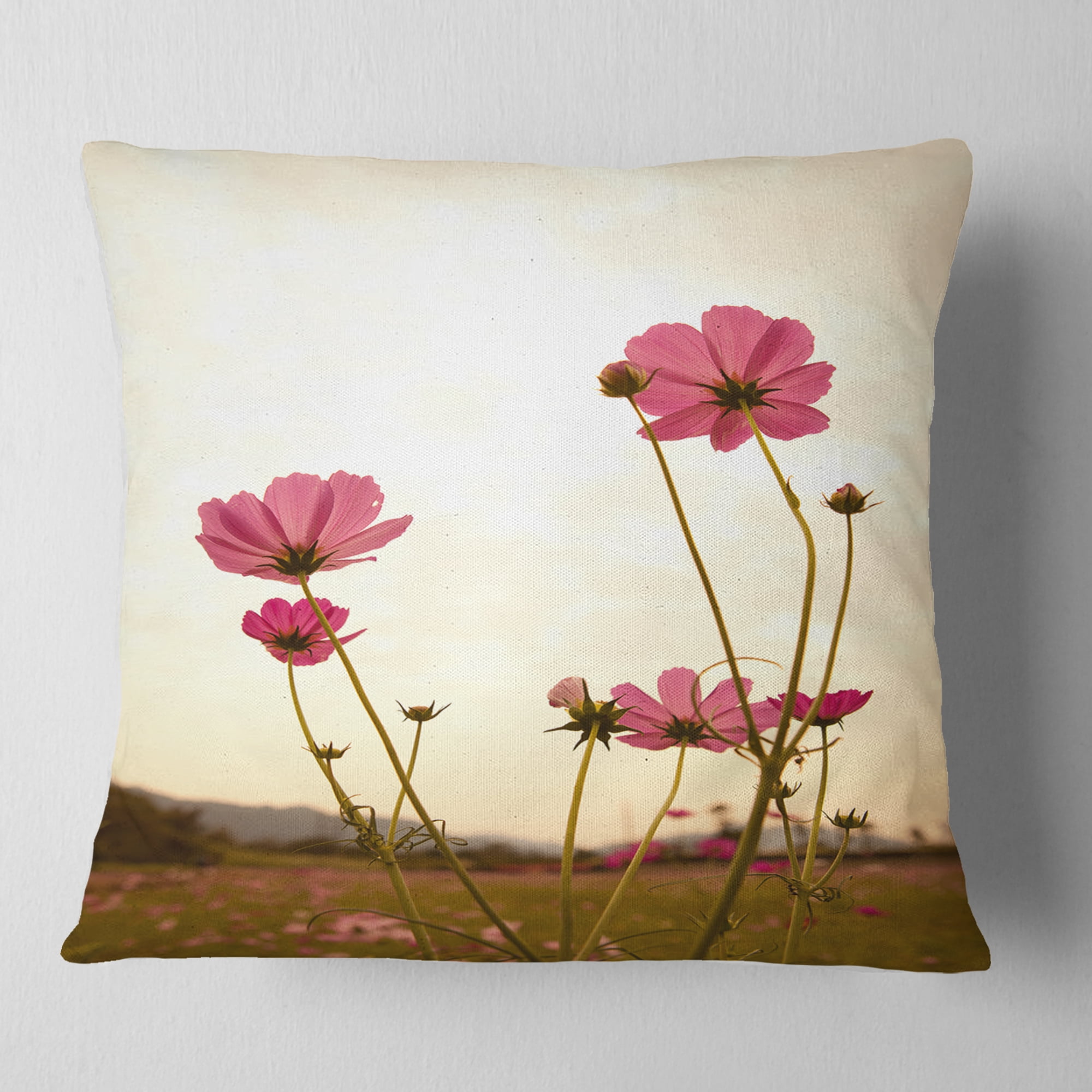 Designart Blooming Cosmos Flower Field - Floral Throw Pillow - 16x16