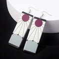 thumbnail image 5 of Pendientes de anime Demon Slayer Tanjiro - Pendientes Kimetsu No Yaiba Hanafuda - Accesorios de cosplay de anime para mujeres y niñas Pendientes de gancho blanco -, 5 of 5