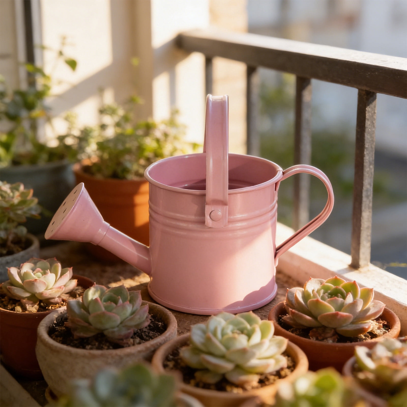 Tusihei Mini Watering Can, Small Cute Iron Watering Can with Sprinkler Head and Handle, Durable Portable Decorative Sprinkling Can for Gardening Succulents Houseplants Bonsai