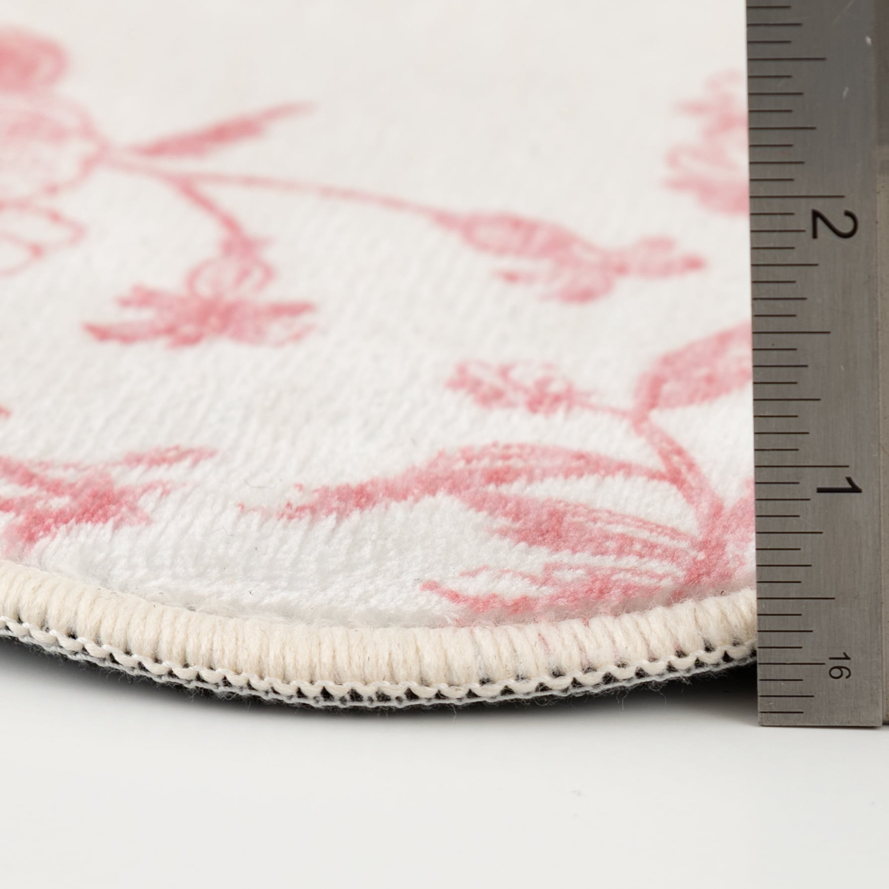 Mainstays Pink Floral Faux Fur Scalloped Indoor Area Rug, 4 ft x 5 ft 6 in