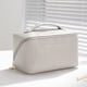 thumbnail image 1 of Bolsa de almohada cuadrada, bolsa de cosméticos para mujer, gran capacidad, portátil, bolsa de almacenamiento para cosméticos de viaje cibernética, 1 of 6