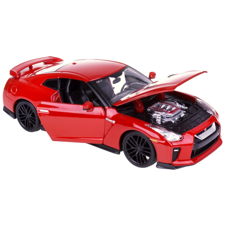 BBurago 2017 Nissan GT-R R35 Red 1:24 Scale Diecast Model Car with