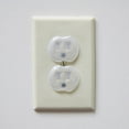 thumbnail image 4 of Protectores de seguridad y tapas para enchufes Dreambaby, color blanco, 4 of 5