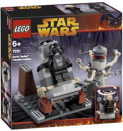 Pre-Owned Star Wars Revenge of the Sith Darth Vader Transformation Set LEGO 7251 [Damaged Package]