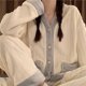 thumbnail image 2 of Pijama de franela para mujer, otoño e invierno, manga larga, estilo traje de vellón grueso, aspecto alto, vellón coral de invierno, 2 of 5