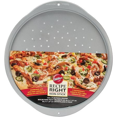 Wilton Recipe Right Pizza Crisper Pan, 14 in. (Best Way To Reheat Pizza In Microwave)