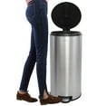 thumbnail image 4 of happimess Oscar Round 8-Gallon Step-Open Trash Can with FREE Mini Trash Can, Platinum Silver, HPM1003B, 4 of 10