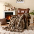 thumbnail image 4 of Gymax Fluffy Faux Fur Throw Blanket 780GSM Soft Plush Fuzzy Luxury Faux Fox Fur Blanket, 4 of 10