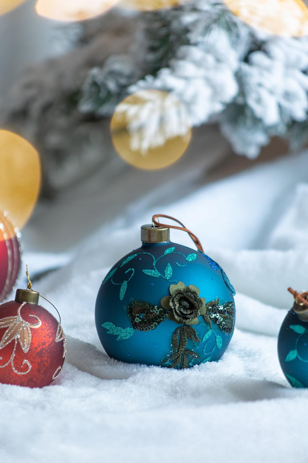 Set of 4 Glass Christmas Ball Ornaments with Glitter and Painting Design by Riccardo Tree Decor