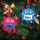 thumbnail image 3 of De 4 Uds., Cubierta Facial De Buena Suerte, Adorno Navideño De Cuarentena Para Decoración De Árbol De Navidad Vogacara HA041440-01, 3 of 6