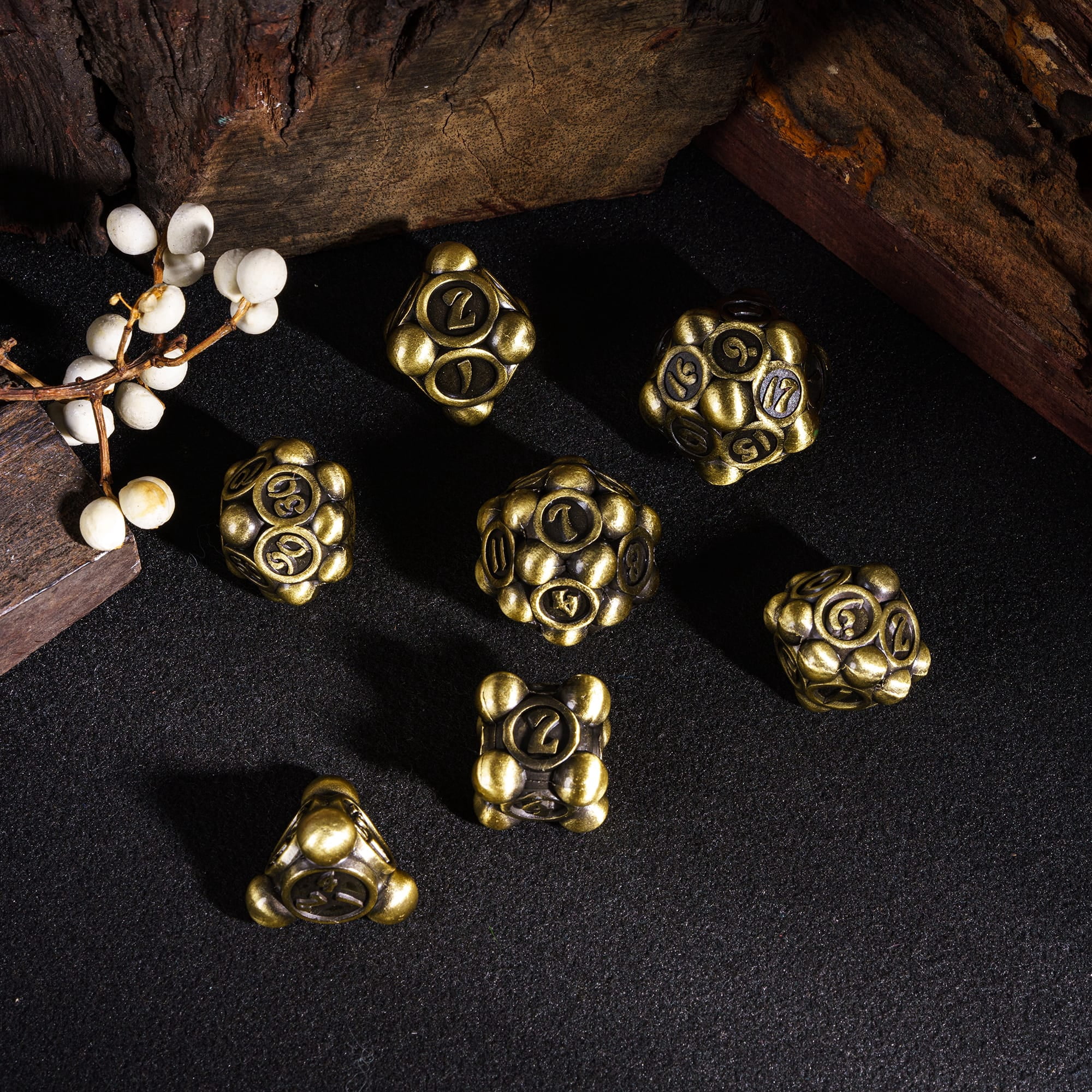 Cusdie 7-Die Metal DND Dice Set, Ball Tip Design Metal Polyhedral D&D Dice Set for DND Dungeons and Dragons TTRPG Role Playing Games