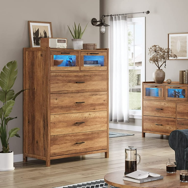 AOGLLATI 6 Drawer Dresser for Bedroom with LED Lights, Storage Organizer  Unit with Wood Frame and Wooden Drawers, Rustic Brown 