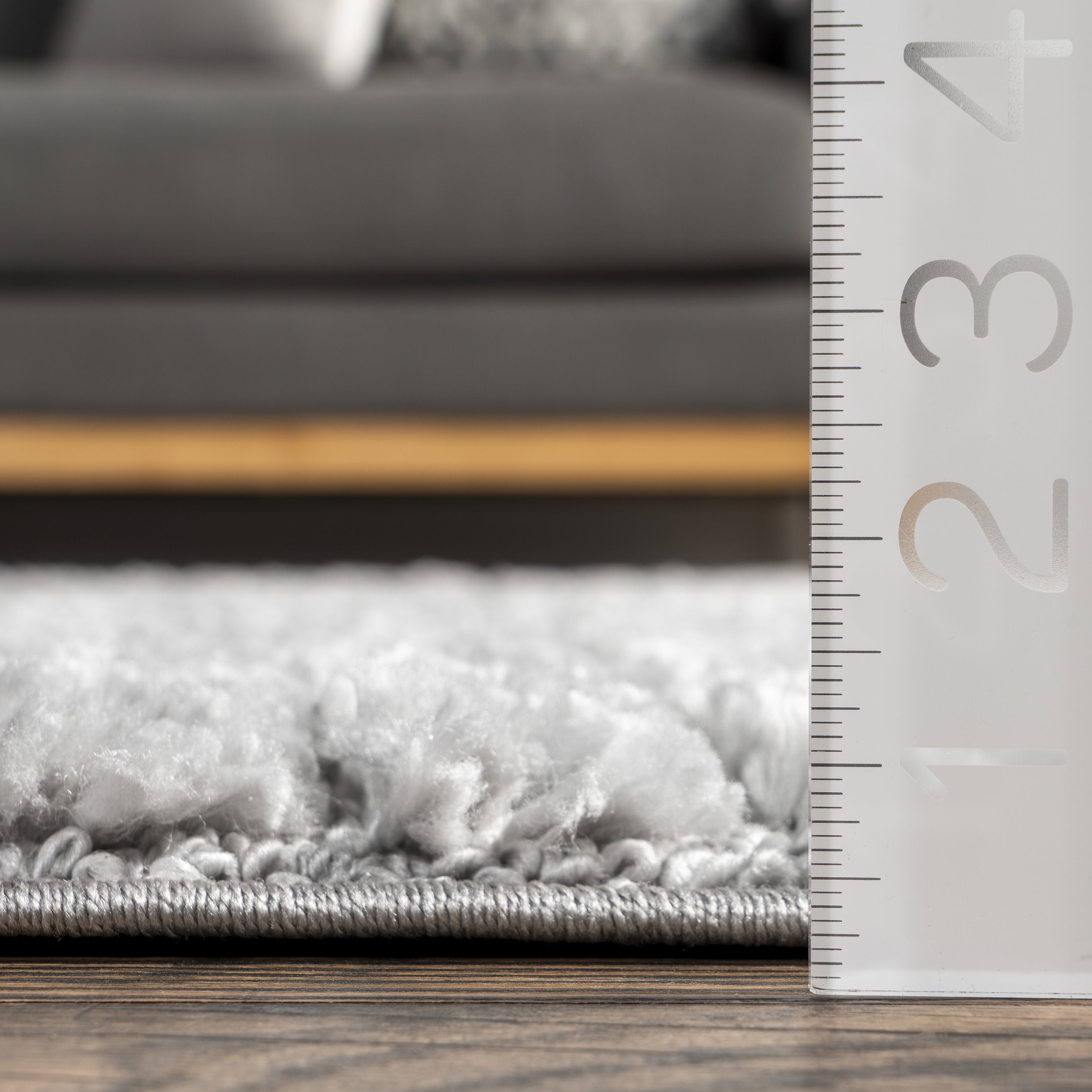 nuLOOM Risette Geometric Shag Tassel Area Rug, 4' x 6', Light Gray