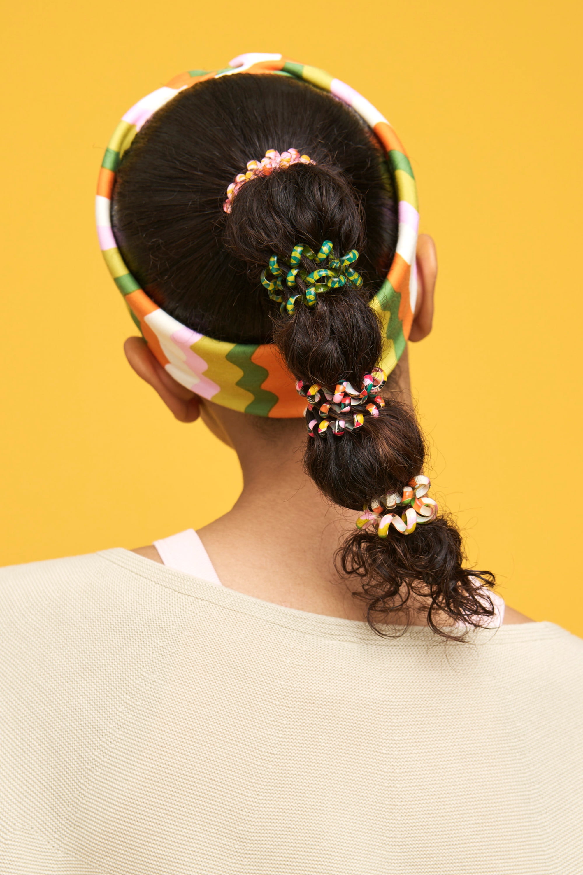 Goody Tru X Maeberry Creaseless Spiral Hair Ties, All Hair Types, Multicolor Prints, 4 Ct