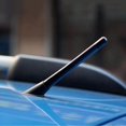 thumbnail image 2 of Antena de Radio corta de fibra de carbono de 12cm para la mayoría de los modelos de antena de coche estilo de coche, 2 of 3
