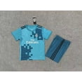thumbnail image 1 of 17-18 Real Madrid Away Retro Jersey Children'S Football Jersey Set, 1 of 2